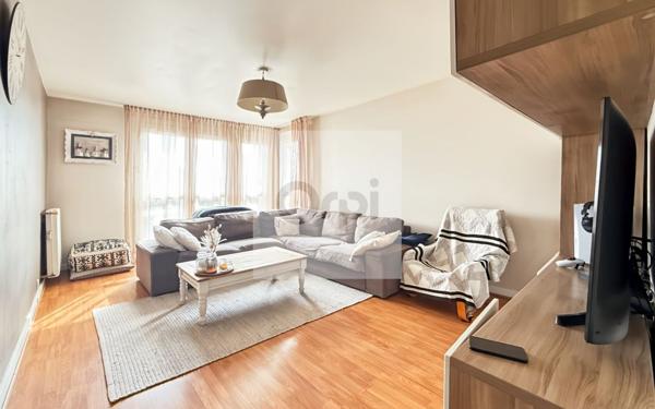Appartement à vendre    3 pièces • 67,87 m2 Cergy