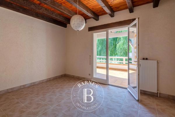 Tignieu-Jameyzieu, Maison  238 m² à vendre
