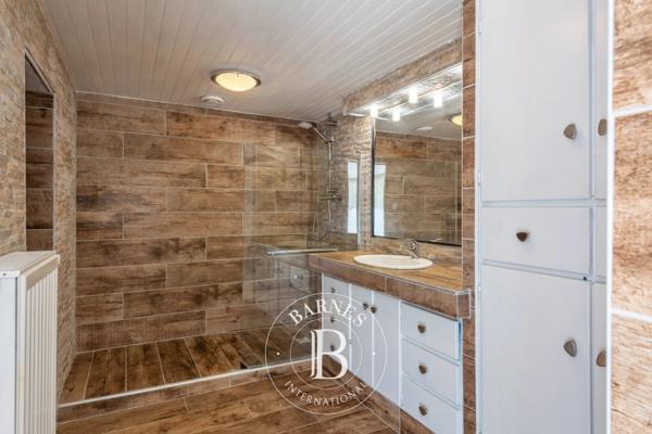 Tignieu-Jameyzieu, Maison  238 m² à vendre