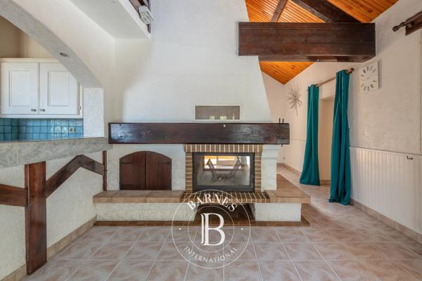 Tignieu-Jameyzieu, Maison  238 m² à vendre