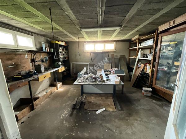 ORVAULT BOURG - A VENDRE MAISON 4 CHAMBRES - 110 m² - VIE DE PLAIN PIED + sous-sol complet