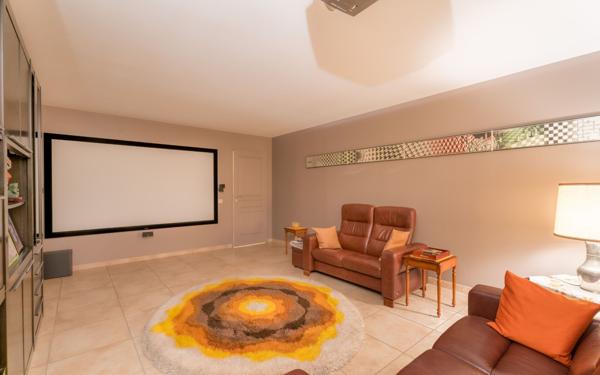 Maison à vendre    7 pièces • 269 m2 Collonges-au-Mont-d'Or