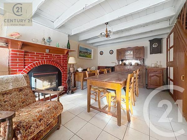 Maison à vendre  3 pièces - 65,81 m2 COMPREIGNAC - 87