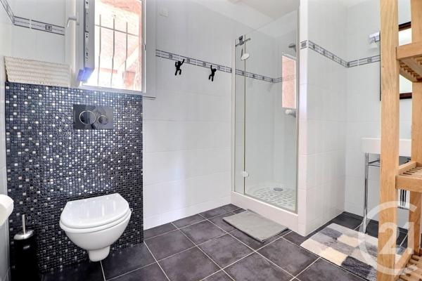 Maison à vendre  5 pièces - 121 m2 ST RAPHAEL - 83