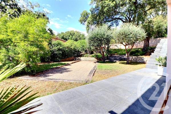 Maison à vendre  5 pièces - 121 m2 ST RAPHAEL - 83