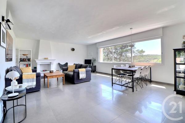 Maison à vendre  5 pièces - 121 m2 ST RAPHAEL - 83