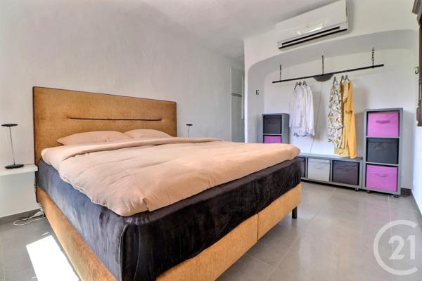 Maison à vendre  5 pièces - 121 m2 ST RAPHAEL - 83