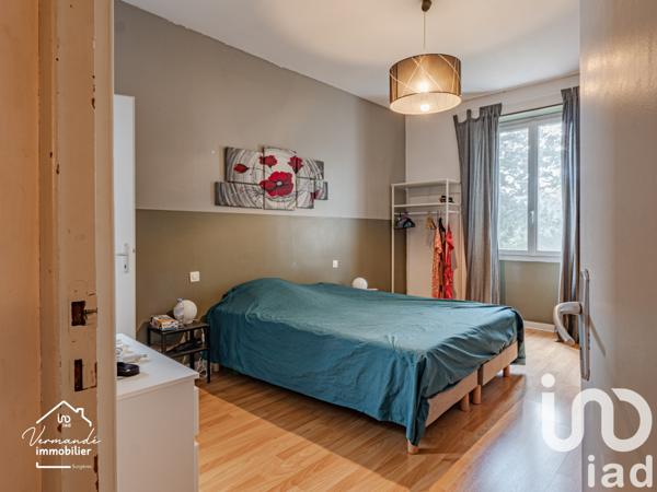 Maison à vendre 6 pièces 225 m² Surgères