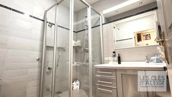 T4 de 85m2 avec Garage , Gratte Ciel