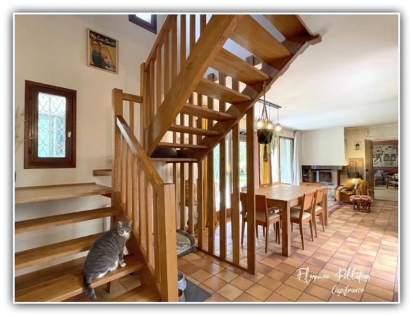 À vendre proche Revel – Maison familiale avec 5 chambres, piscine et grand terrain arboré