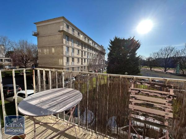 Appartement à louer 3 pièces 53.69m²