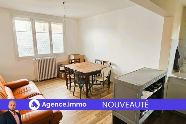 À vendre - Maison traditionnelle, 6 pièces située à Château-la-Vallière (37330)