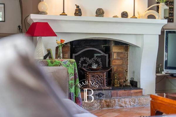Lourmarin, Bastide 4 Chambres -  320 m² à vendre