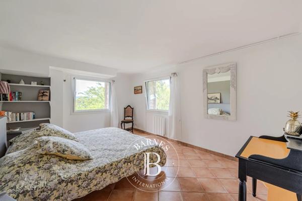 Lourmarin, Bastide 4 Chambres -  320 m² à vendre