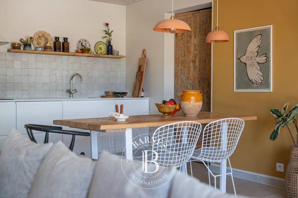 Lourmarin, Bastide 4 Chambres -  320 m² à vendre