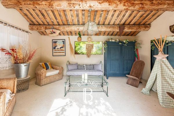 Lourmarin, Bastide 4 Chambres -  320 m² à vendre