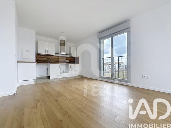 Appartement à vendre 3 pièces 62 m² Vert-Saint-Denis
