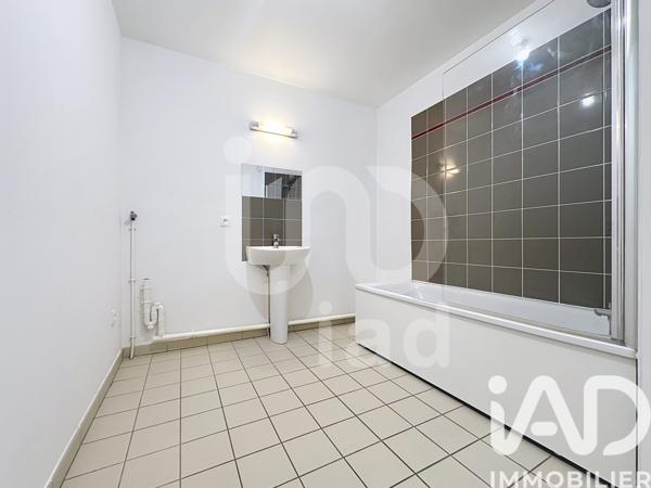Appartement à vendre 3 pièces 62 m² Vert-Saint-Denis