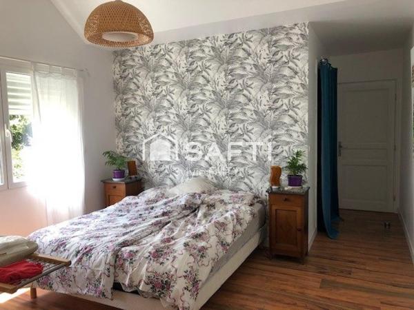 Centre ville, magnifique villa d'architecte T6, garage 50 m², grand terrain, piscine