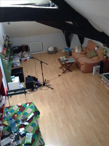 NANTES - FEYDEAU~T2 BIS DUPLEX de 45 m2 comprenant une entré