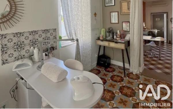 Esthétique, Coiffure​ à vendre 118 m² Jarzé Villages