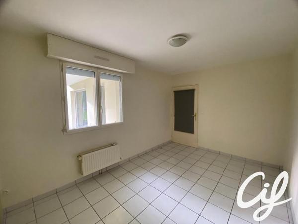 Appartement T2 NANTES Procé - 53.59 m2  744 Euros