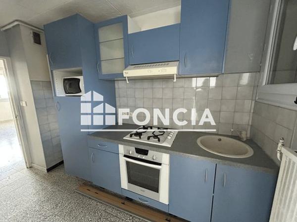 Location Appartement 2 pièces 46.4 m² - LES SAUGES - VIEILLE ROUTE CADENEAUX Les Pennes Mirabeau 13170