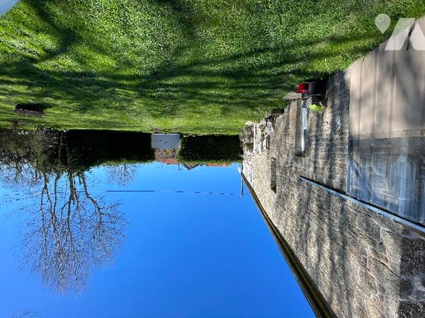 Maison T5 de 130 m² aucun vis-à-vis avec dépendances et grand terrain plat SAINT-QUENTIN-LA-CHABANNE