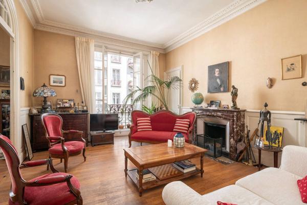 Appartement 5 pièces 143 m² à vendre à Grenoble 38000