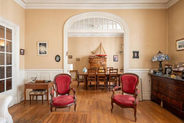 Appartement 5 pièces 143 m² à vendre à Grenoble 38000