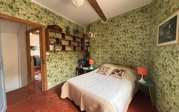 Maison à vendre    5 pièces •  Peyriac-de-Mer