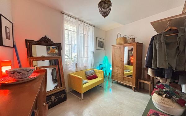 Maison à vendre    5 pièces •  Peyriac-de-Mer