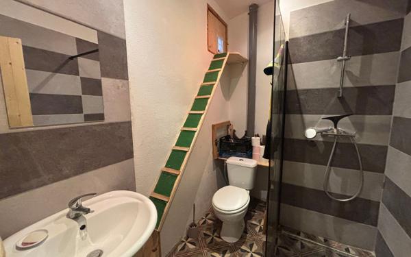 Maison à vendre    5 pièces •  Peyriac-de-Mer