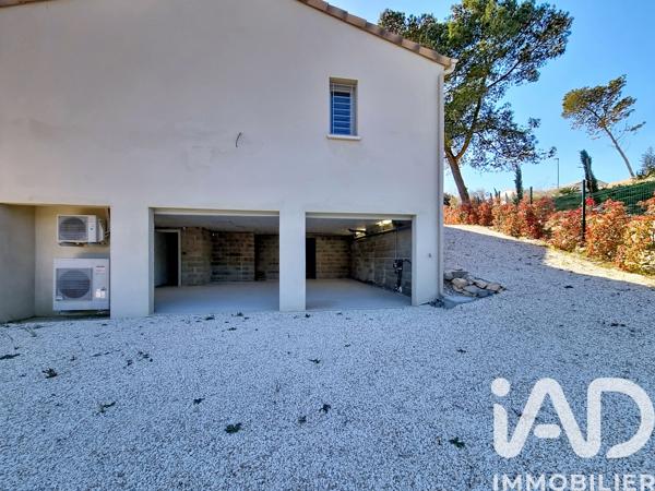 Maison à vendre 5 pièces 137 m² Nîmes