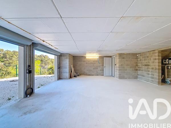 Maison à vendre 5 pièces 137 m² Nîmes