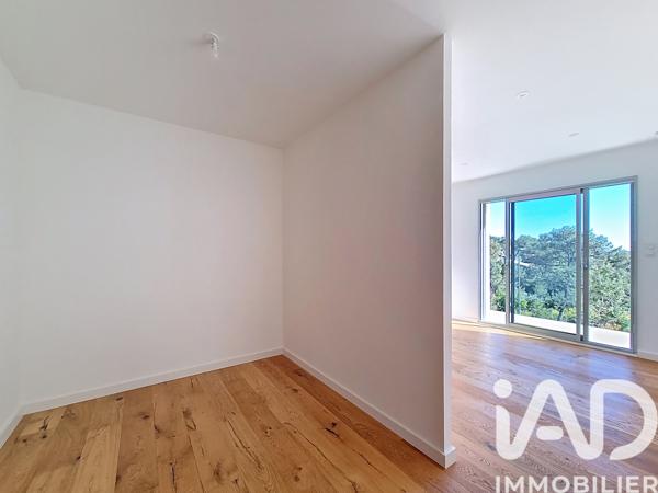 Maison à vendre 5 pièces 137 m² Nîmes