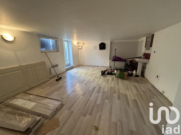 Maison de village 4 pièces de 90 m² à Neuville-Saint-Amand (02100)