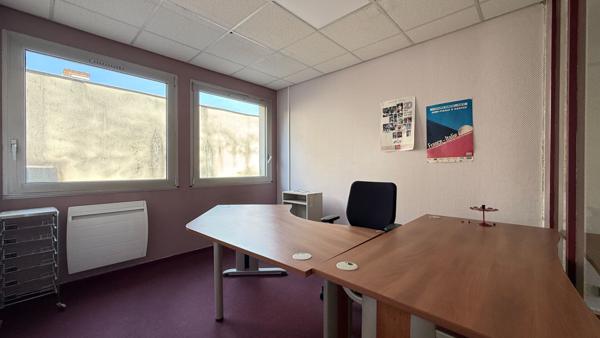LA ROCHE SUR YON LOCAL A VENDRE EXCLUSIVITE AMANDA