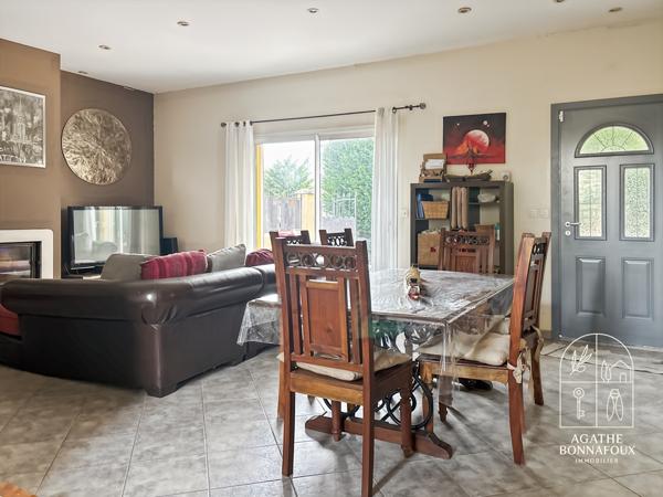 Châteaurenard (13160) Maison 91 m2 sur 400 m2 de terrain avec garage et piscine