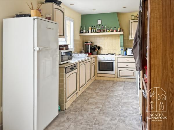 Châteaurenard (13160) Maison 91 m2 sur 400 m2 de terrain avec garage et piscine