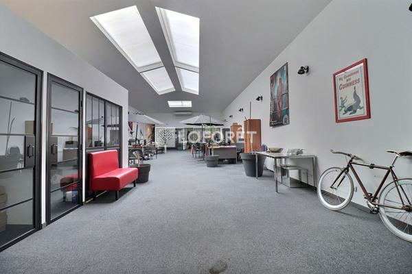 Achat local commercial près de Saint-Ouen - 383 m² - 1 531 800 €