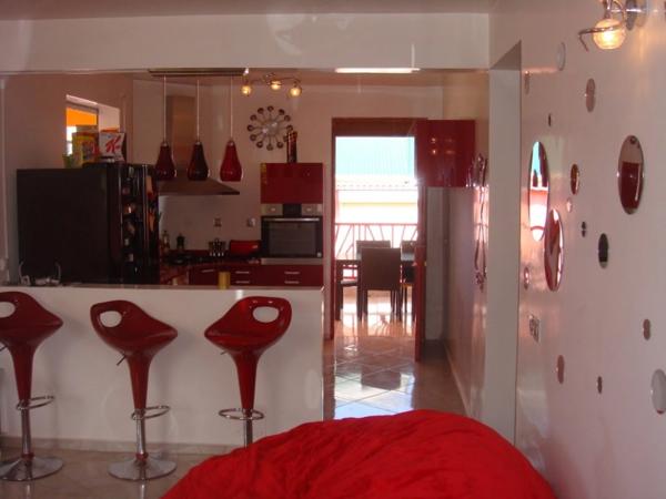 EN EXCLUSIVITE - A VENDRE - VILLA MULTIFONCTIONNELLE AU COEUR D'UN QUARTIER RECHERCHE A SAINTE ANNE