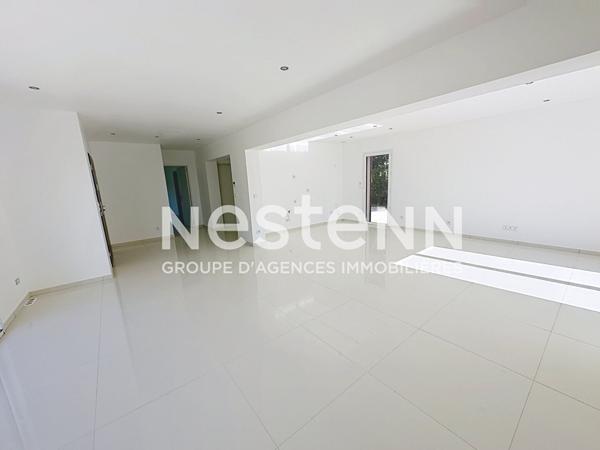 Maison Provençale de Prestige à Vendre - LE PLAN DE LA TOUR