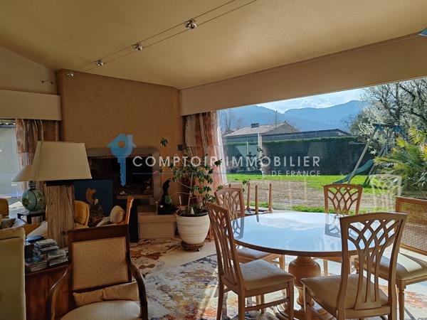 Villa
                                                                                                                                                                                                                                                                                                                        6 pièce(s)                                                                                                                                                                                                          4 chambre(s)                                                                                                                                                                                                          227  m²