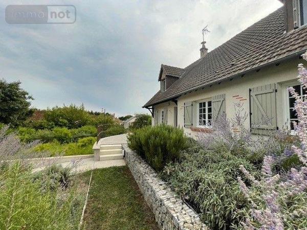 Maison à vendre à Mont-près-Chambord dans le Loir-et-Cher (41250), ref : 001/2157