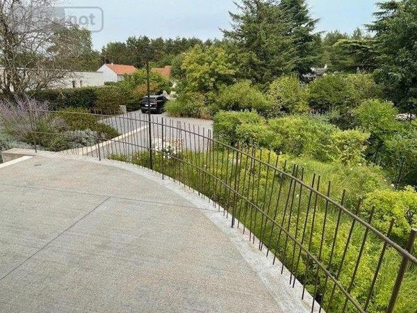 Maison à vendre à Mont-près-Chambord dans le Loir-et-Cher (41250), ref : 001/2157