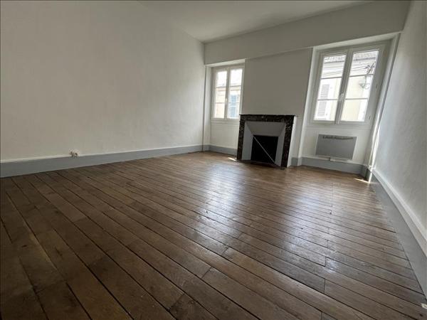 Maison à vendre |  Issoudun |  3 pièces | 63 m²