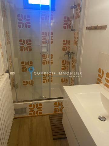 Maison
                                                                                                                                                                                                                                                                                                                        7 pièce(s)                                                                                                                                                                                                          5 chambre(s)                                                                                                                                                                                                          147.95  m²
