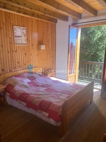 Maison
                                                                                                                                                                                                                                                                                                                        7 pièce(s)                                                                                                                                                                                                          5 chambre(s)                                                                                                                                                                                                          147.95  m²