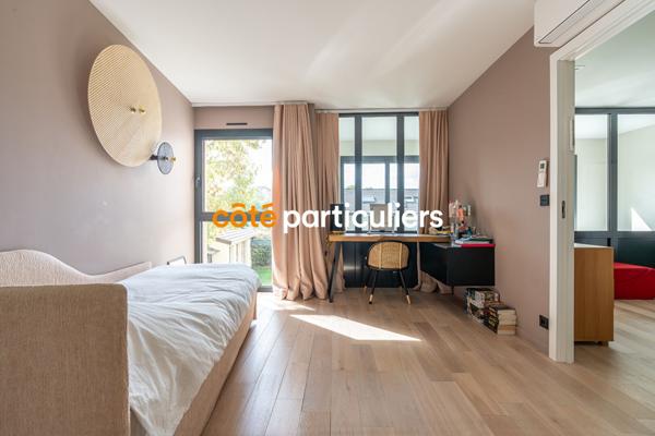 Vente Maison235 m² - 8 Pièces - LA VARENNE SAINT HILAIRE (94210)